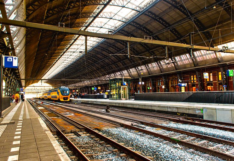 Amsterdam Central Station par Brian Morgan
