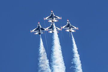 U.S. Air Force Thunderbirds. by Jaap van den Berg
