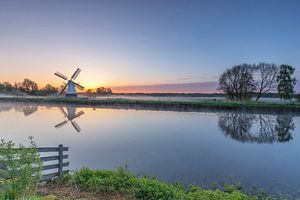 Landscape, sunrise white windmill von Marcel Kerdijk