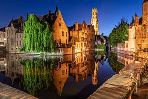 Stadtansicht Brügge in Belgien zur blauen Stunde