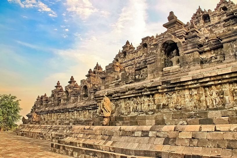 Reliefs Seite Borobudur von Eduard Lamping