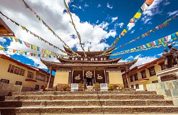 Prayer flags in Shangri-La sur Claudio Duarte