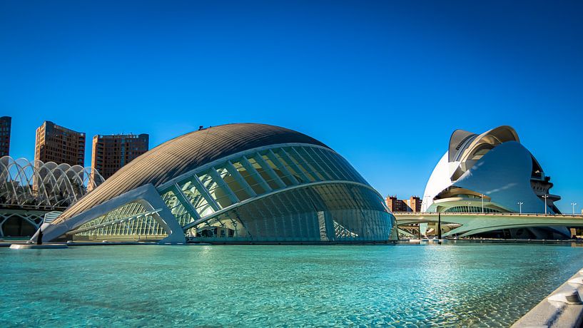 Valencia by Martijn Bustin