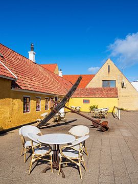 Buitenruimte van een restaurant in Hirtshals in Denemarken van Rico Ködder