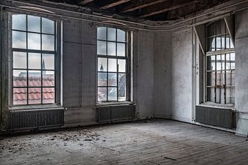 Abandoned van Heutsz school building interior in Kampen by Sjoerd van der Wal Photography