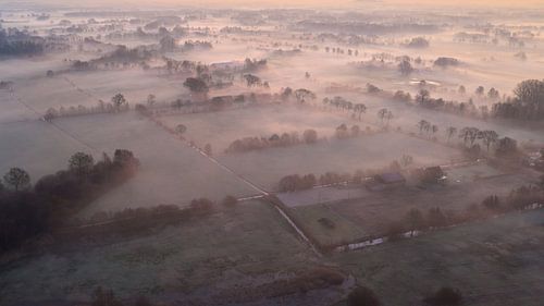 Een heerlijke winterochtend vol laaghangende mist