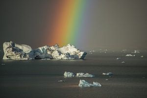 Regenbogen am Eisbergsee, Jökulsárlón