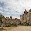 Kasteel / Château de La Marthonie in  Saint-Jean-de-Côle, Frankrijk van Joost Adriaanse