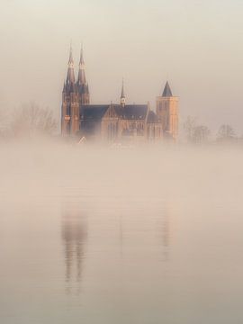 Kerk in de mist van Lex Schulte