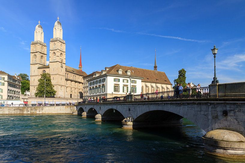 Grossmünster aan de Limmat Zurich by Dennis van de Water