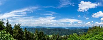 Deutschland, Schöner Schwarzwald Aussichtspunkt auf Berggipfel