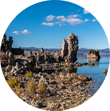 Kalksteen Tufsteen Formatie bij Mono Lake in de Sierra Nevada Californië USA Panorama van Dieter Walther
