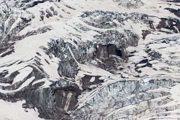 Abstracte foto van een gletsjer op Mount Rainier (3) van Heidi Bol