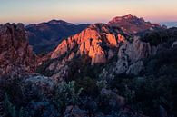 The red rhyolite rocks of the Cote d'Azure by Marjolein Fortuin thumbnail