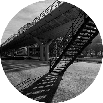 Shadowplay onder de Fly-over aan het 24 oktoberplein in Utrecht