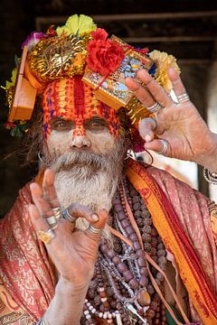 Sadhu (holy man) in Kathmandu - Nepal van Michelle Peeters