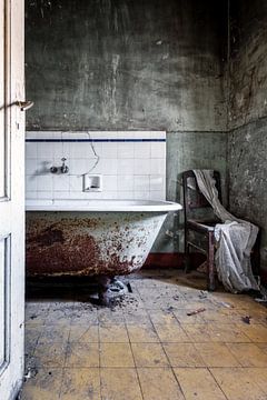 These are photos that simply can't be matched - they are simple and plain. by Gentleman of Decay
