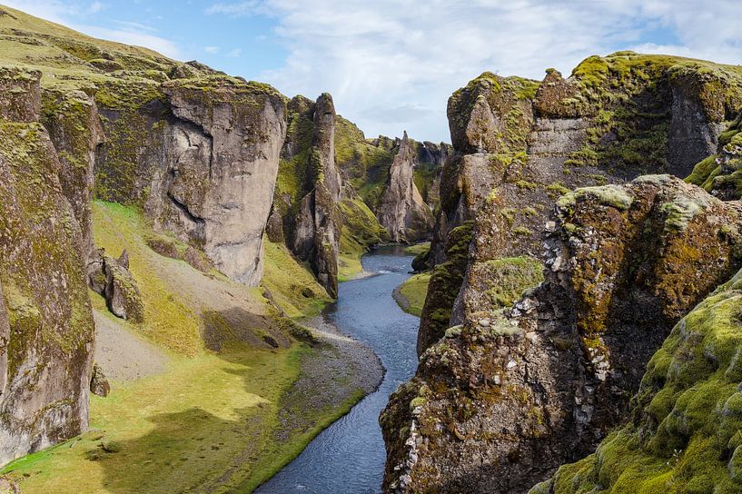 Fjaðrárgljúfur gorge in Iceland by Tim Vlielander
