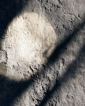 Beton vangt de zon van Vlindertuin-Art
