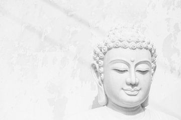 Marmor-Buddha in den Marmorbergen in Vietnam. von Ron van der Stappen