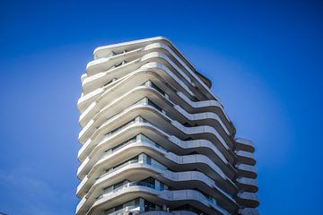Modern appartementencomplex van Wim Brauns