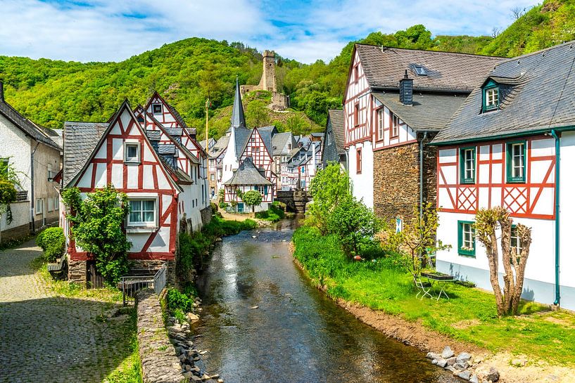 Monreal Germany, Eifel. by Fotografie Arthur van Leeuwen