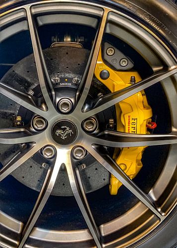 Ferrari detailed wheel