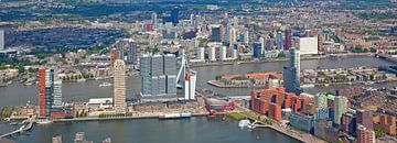 Luchtfoto panorama Skyline Rotterdam van Anton de Zeeuw