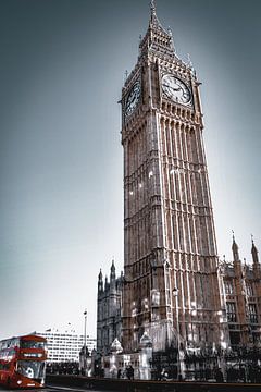 Big Ben, London in black and white with colour pop by Daphne Groeneveld