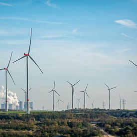 Wind energy and fossil energy production in Germany by Gerwin Schadl