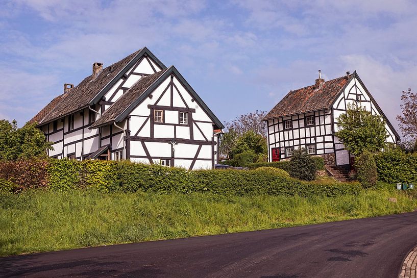 Half-timbered houses Plaat / Kuttingen by Rob Boon