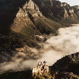 Table Mountain sunset 2 by Andy Troy
