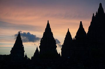 Prambanan zonsondergang van Richard Wareham