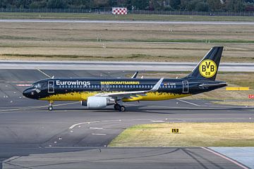 Borussia Dortmund Mannschaftsairbus van Eurowings. van Jaap van den Berg