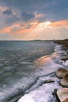 Ice and sun at the Markermeer
