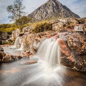 Waterfall by Anthony Damen