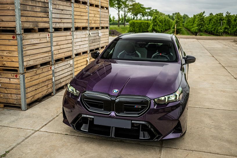Daytona Violet BMW M5 Touring by Bas Fransen