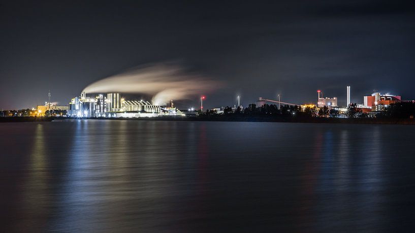 Chemiepark Delfzijl van Annie Jakobs