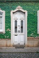 Portugese deur Olhão groen | Reisfotografie Portugal