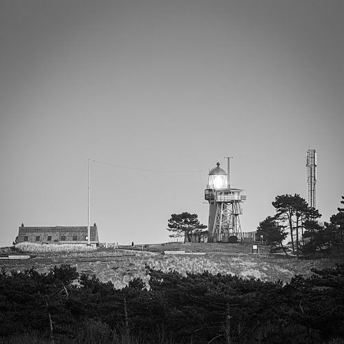 Vuurtoren de Vuurduin op Vlieland in Zwart-Wit