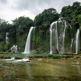 The Bann Gioc Waterfall on the border of Vietnam and China. by Claudio Duarte