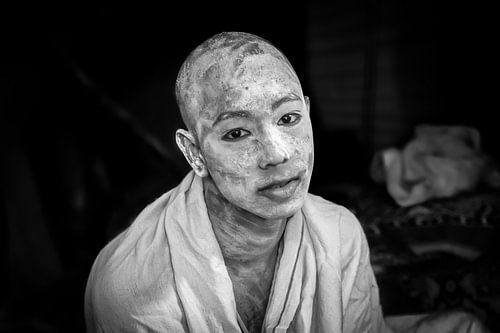 Sadhu at the Hindu Kumbh Mela festival in Haridwar India by Wout Kok