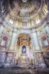 De vervallen chiesa van Frans Nijland