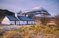 Black rock cottage, Glencoe, Schotland van Bob Slagter thumbnail