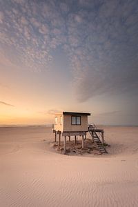 Strandhaus bei Sonnenuntergang - Surfclub Nes, Ameland