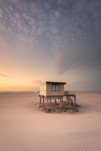 Strandhaus bei Sonnenuntergang - Surfclub Nes, Ameland