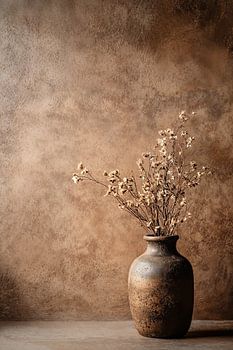 Rustieke vaas met droogbloemen