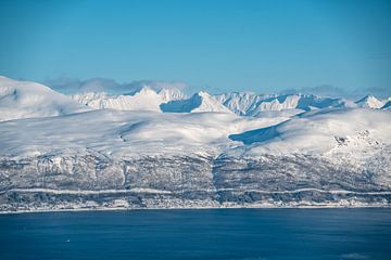 Winter landscape around Tromso by Leo Schindzielorz