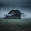 Stall in düsterer Herbstlandschaft von Daniel Kogler