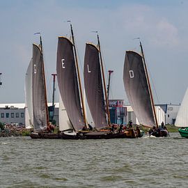 Rounding the buoy costs Money by Johan Swaneveld